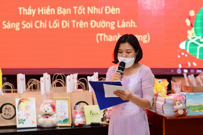 Gratitude Ceremony – Year End Party of the Nurturing Wisdom class