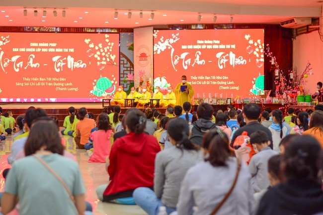 Gratitude Ceremony – Year End Party of the Nurturing Wisdom class