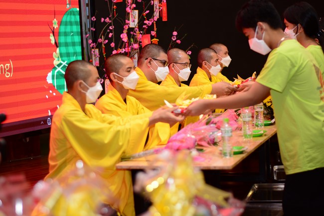 Gratitude Ceremony – Year End Party of the Nurturing Wisdom class