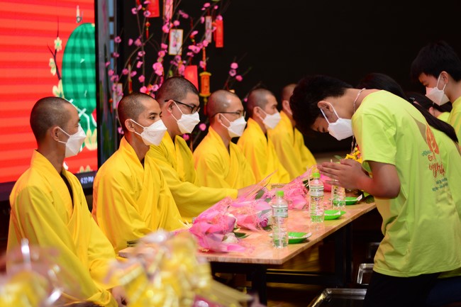 Gratitude Ceremony – Year End Party of the Nurturing Wisdom class