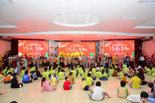 Gratitude Ceremony – Year End Party of the Nurturing Wisdom class