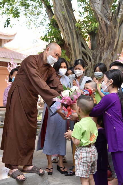 Gratitude Ceremony – Year End Party of the Nurturing Wisdom class