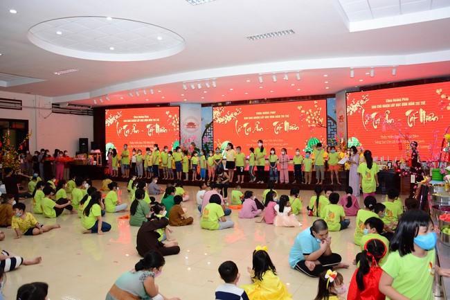 Gratitude Ceremony – Year End Party of the Nurturing Wisdom class