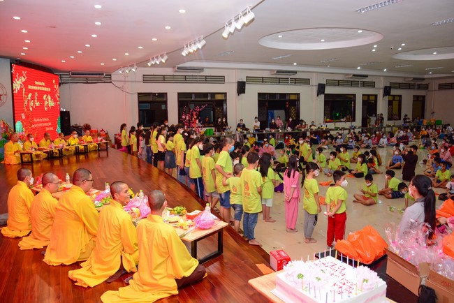 Gratitude Ceremony – Year End Party of the Nurturing Wisdom class