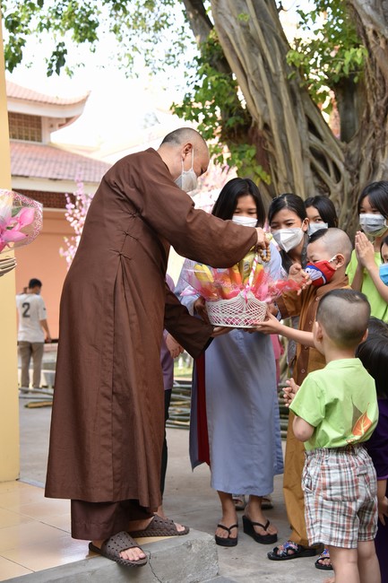 Gratitude Ceremony – Year End Party of the Nurturing Wisdom class