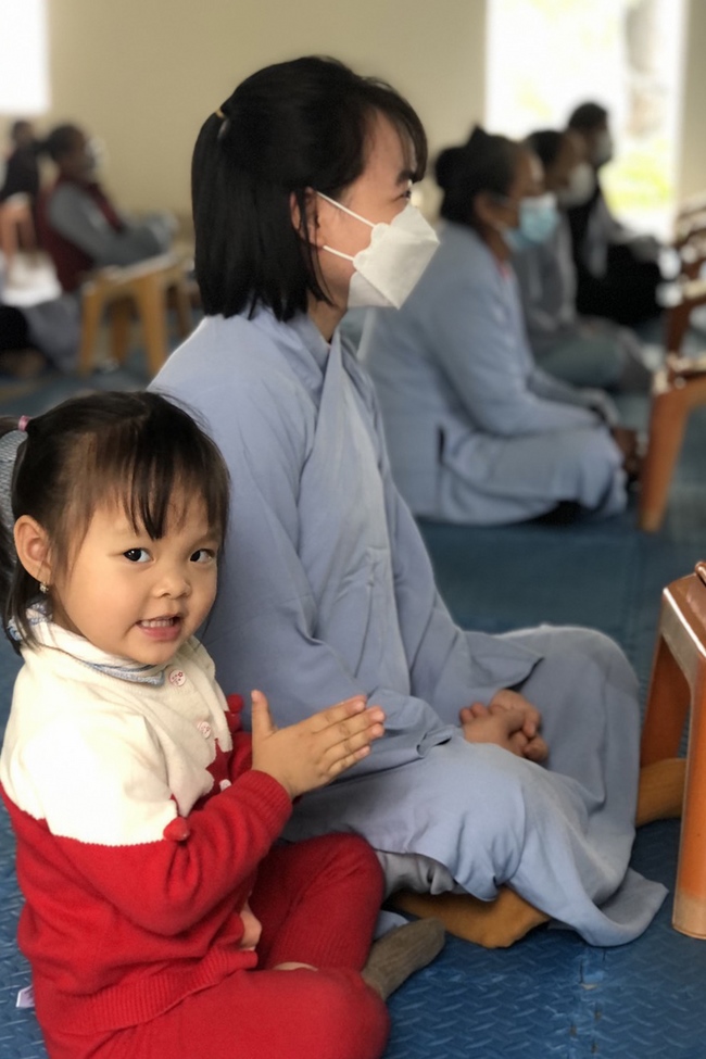 The rite of Dharma thanking at Dong Cao pagoda