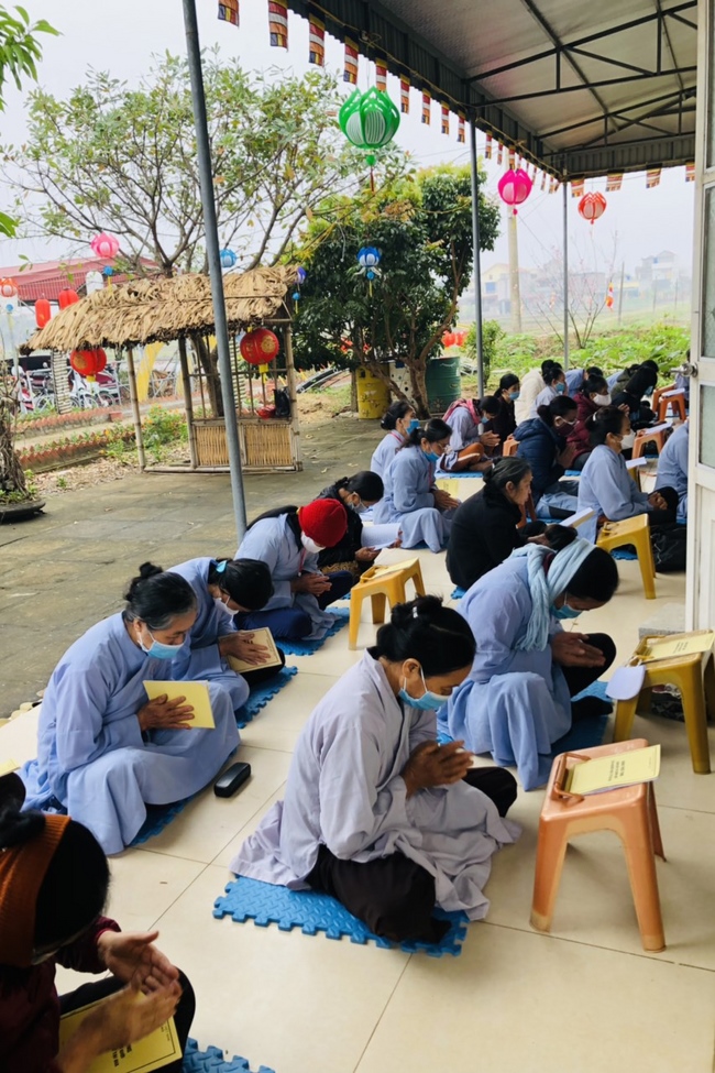 The rite of Dharma thanking at Dong Cao pagoda