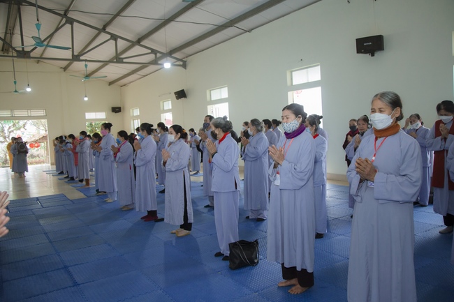 The rite of Dharma thanking at Dong Cao pagoda