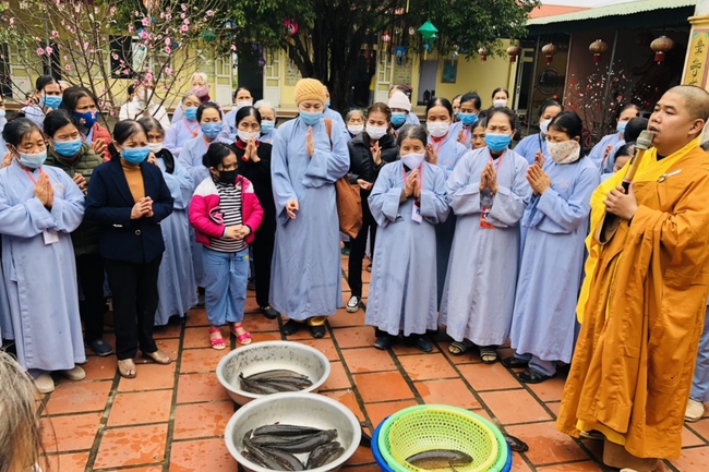 The rite of Dharma thanking at Dong Cao pagoda