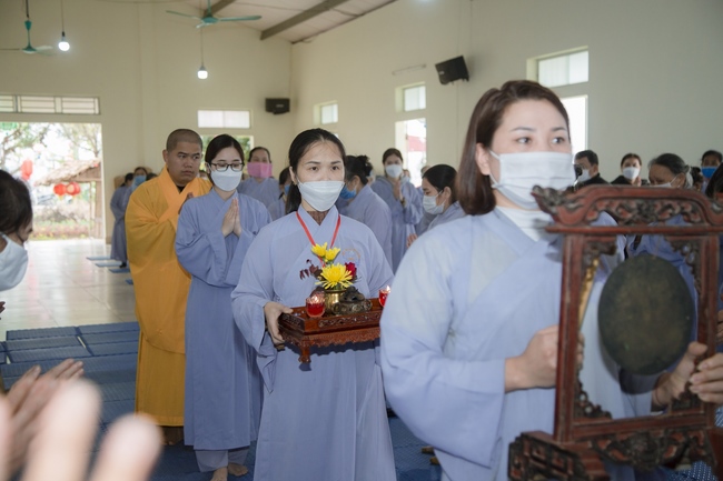 The rite of Dharma thanking at Dong Cao pagoda