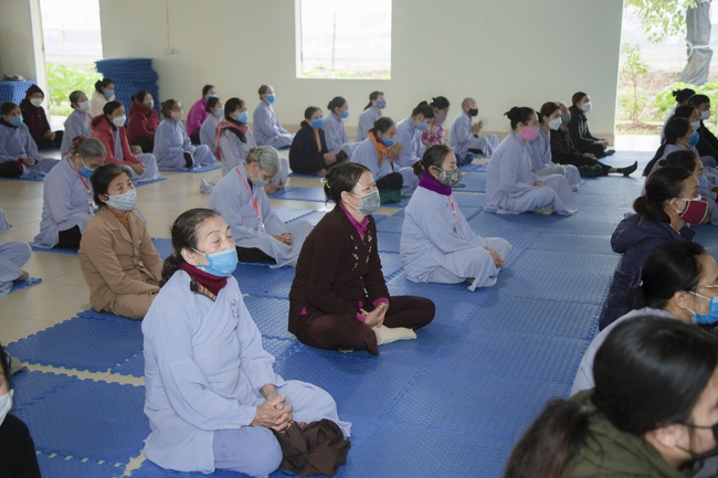 The rite of Dharma thanking at Dong Cao pagoda