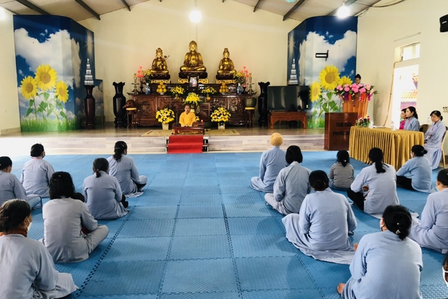 The rite of Dharma thanking at Dong Cao pagoda