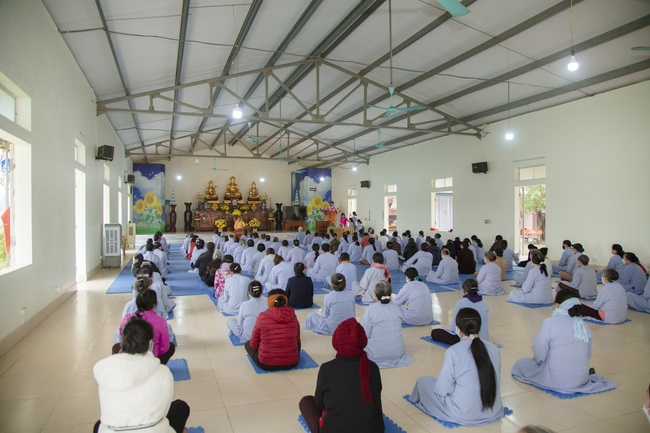 The rite of Dharma thanking at Dong Cao pagoda