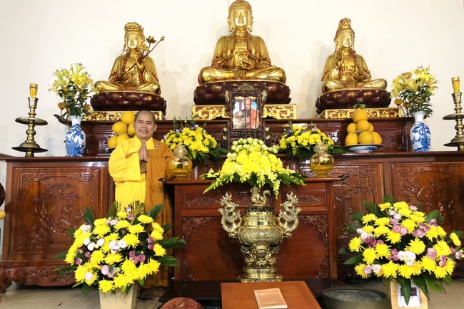 The rite of Dharma thanking at Dong Cao pagoda