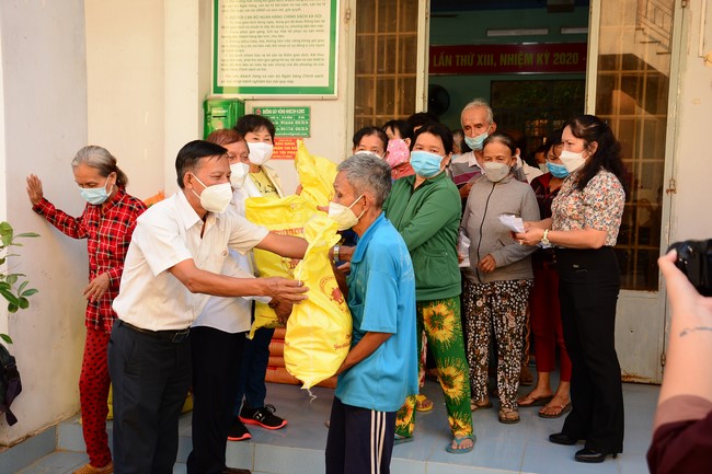 Charity trip in Tay Ninh