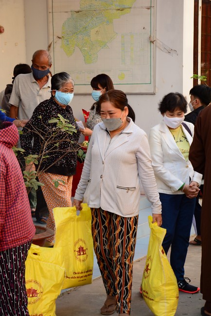 Charity trip in Tay Ninh