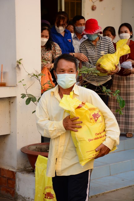 Charity trip in Tay Ninh