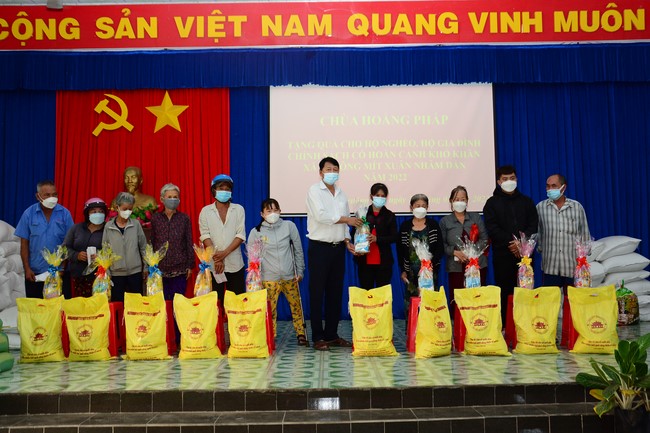 Charity trip in Tay Ninh