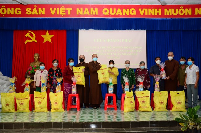 Charity trip in Tay Ninh