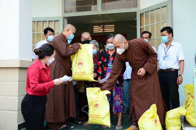 Charity trip in Tay Ninh