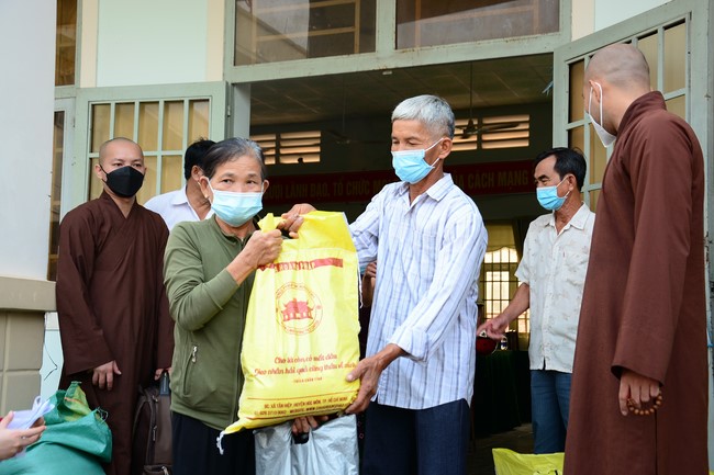 Charity trip in Tay Ninh