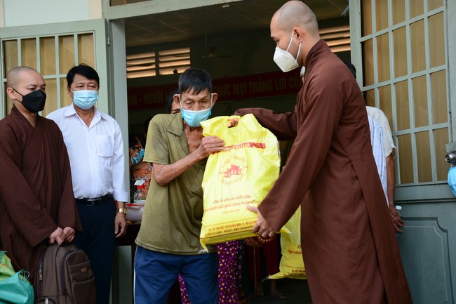Charity trip in Tay Ninh