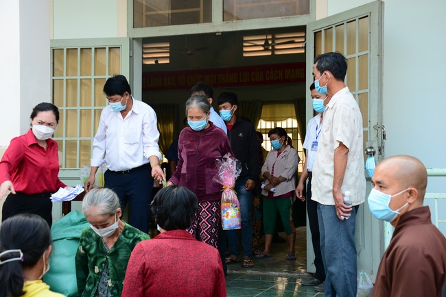 Charity trip in Tay Ninh