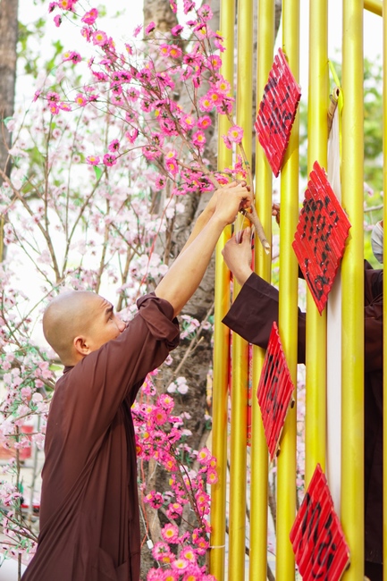 Preparation Activities to Welcome Year of Tiger (part 3)