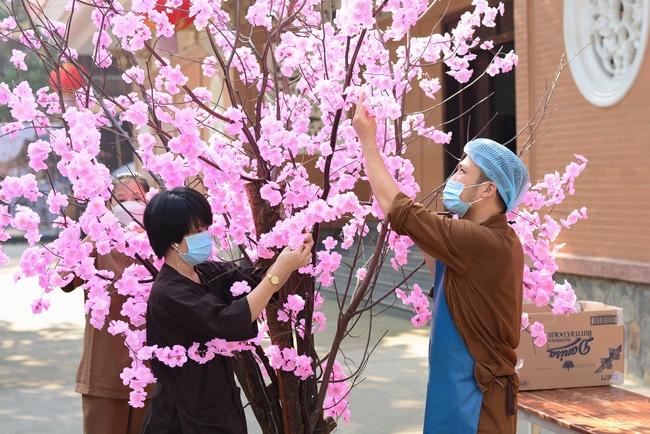 Preparation Activities to Welcome Year of Tiger (part 3)