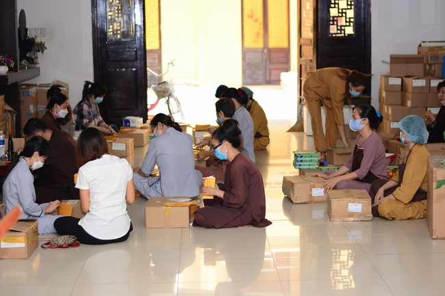 Preparation Activities to Welcome Year of Tiger (part 3)