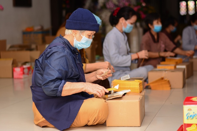 Preparation Activities to Welcome Year of Tiger (part 3)