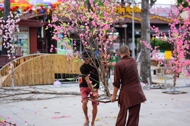 Preparation Activities to Welcome Year of Tiger (part 3)