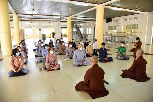 Reopening a class approaching Nikāya sutra