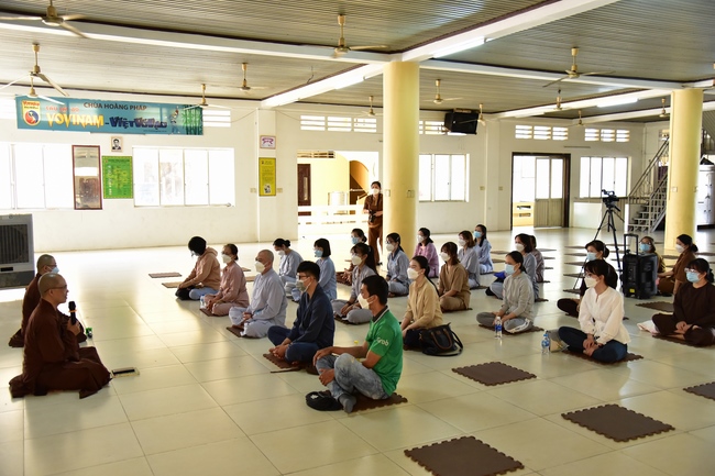 Reopening a class approaching Nikāya sutra