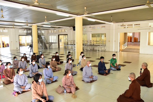 Reopening a class approaching Nikāya sutra