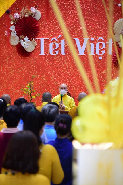 Monks and Buddhists wish a Happy Tet Most Thich Chan Tinh