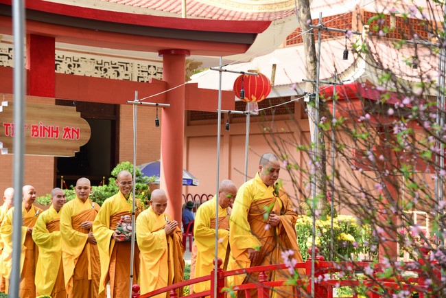 Monks and Buddhists wish a Happy Tet Most Thich Chan Tinh