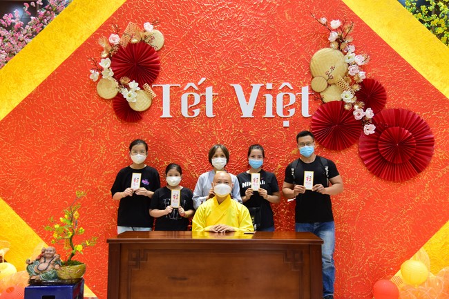 Monks and Buddhists wish a Happy Tet Most Thich Chan Tinh