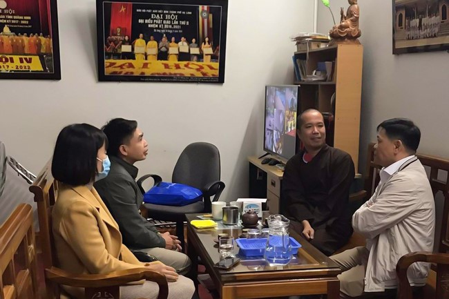 Lãnh đạo Các, Sở, Ban, Ngành tỉnh Quảng Ninh đến thăm và chúc tết chùa Tiêu Dao