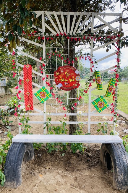 Affairs preparing for Lunar New Year at Vinh Phuc Pagoda
