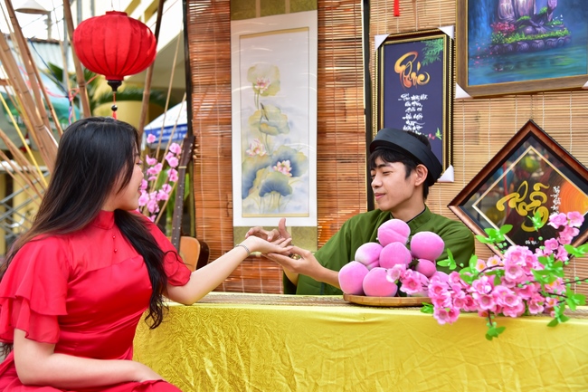 Du Xuân Hoằng Pháp 2022