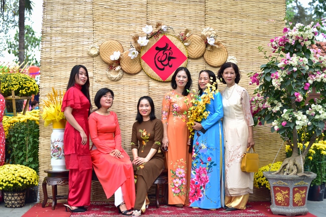 Du Xuân Hoằng Pháp 2022