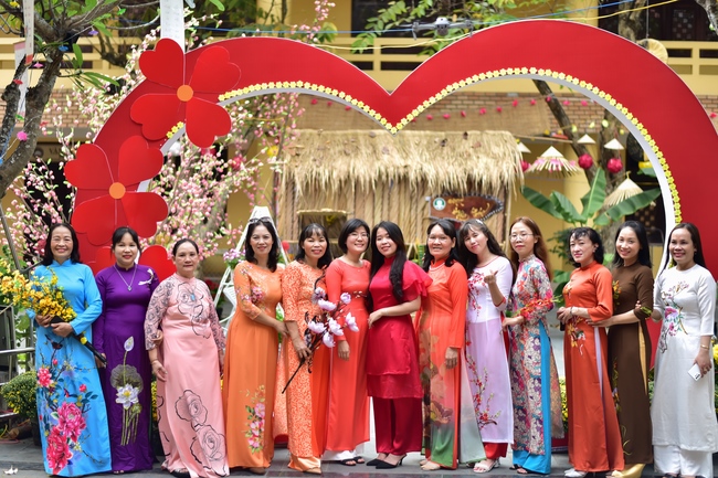 Du Xuân Hoằng Pháp 2022