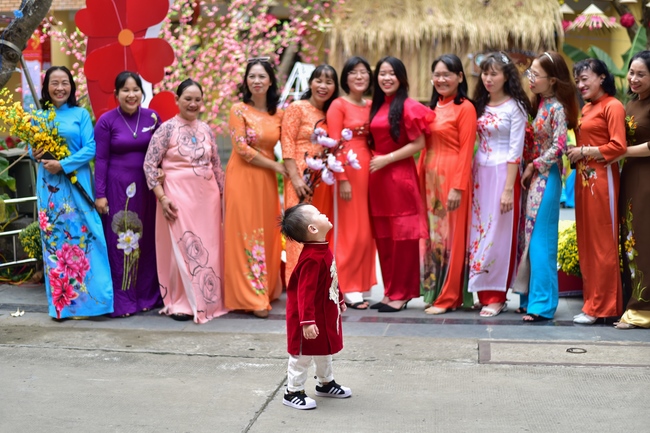 Du Xuân Hoằng Pháp 2022