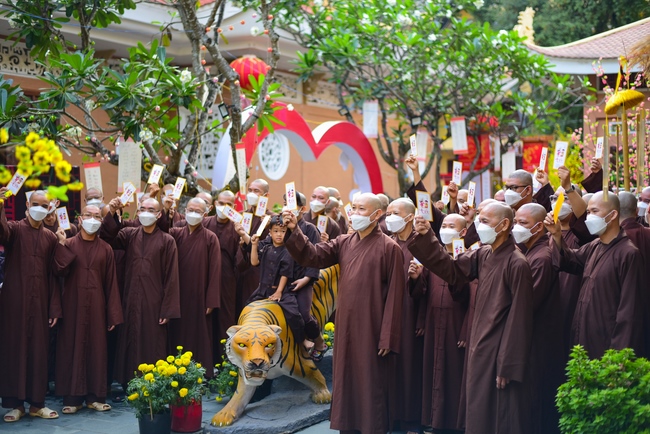 Xuân bên Thầy 2022