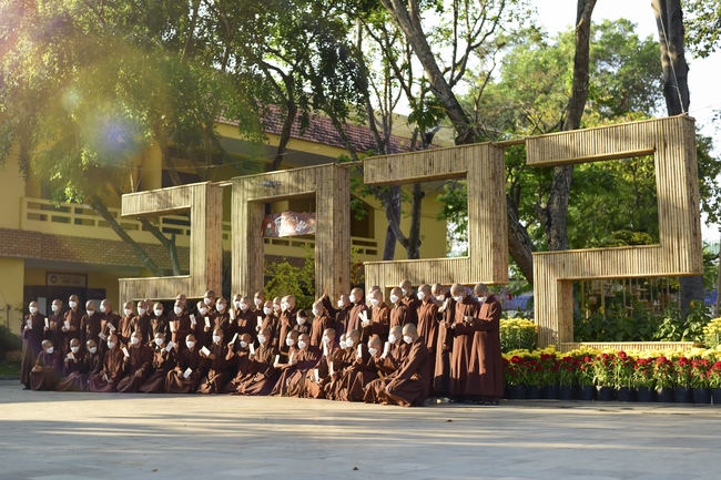 Xuân bên Thầy 2022