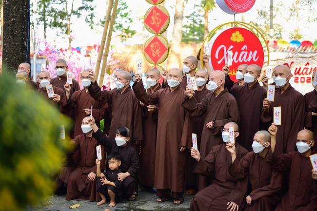 Xuân bên Thầy 2022