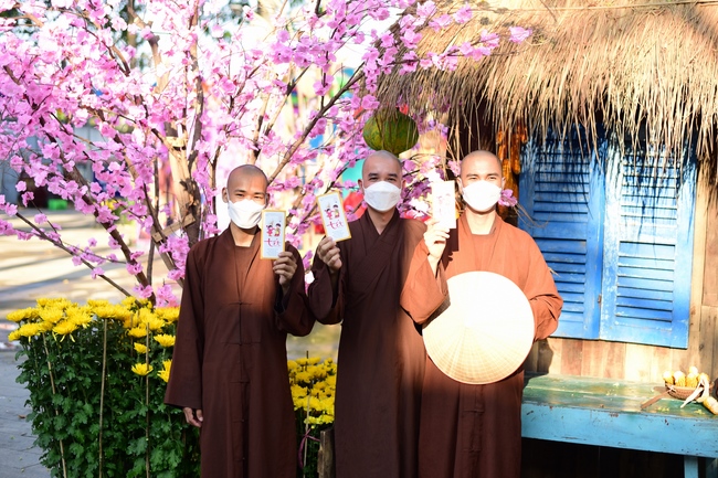 Xuân bên Thầy 2022