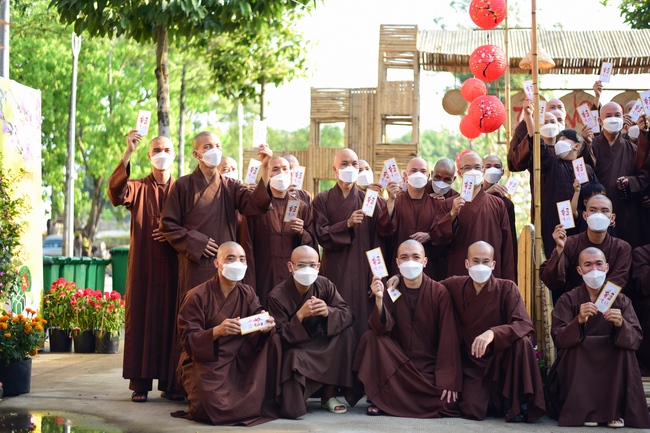 Xuân bên Thầy 2022