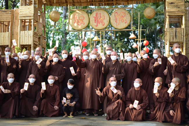 Xuân bên Thầy 2022